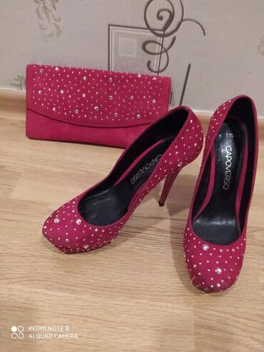 4xl nece razmerdi: Tuflilər, Ölçü: 37.5, rəng - Qırmızı, İşlənmiş — 1