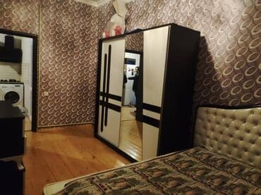 ehmedlide ev: Əhmədli metrosuna yaxin 12 mertebeli binanın 4-cu mərtəbəsində — 11