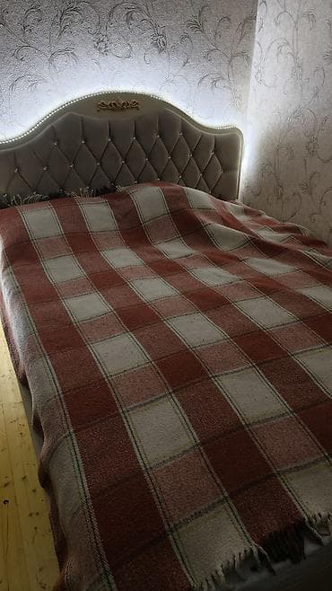 yataq ortusu: İşlənmiş, İkinəfərlik çarpayı, Matras ilə, Siyirməsiz — 1