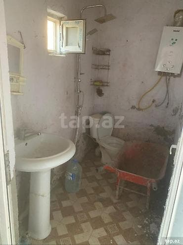 Həyət evləri və villaların satışı: Binə 2 otaqlı, 55 kv. m, Kredit var, Orta təmir — 8