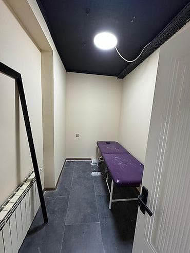 vitrin mebel: Peşəkar gözəllik salonu mebeli və avadanlığı komplekti:Hazir — 8