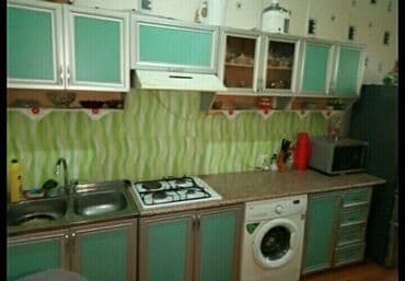 дом в бинагадах: Пос. М. Э. Расулзаде 5 комнат, 220 м², Средний ремонт — 10