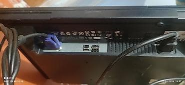 manitor 19: HP w1907v LCD monitor - Ekran: təxminən 19" genişformat (16:10) - — 2