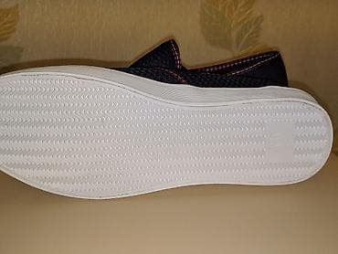 ayaqqabi sport: Zara ayaqqabi 42 razmer Turkiyeden alinib originaldi Razmeri boyuk — 6