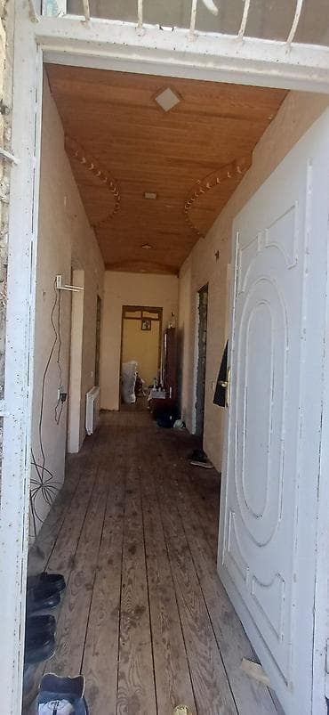 ev t: 3 otaqlı, 110 kv. m, Kredit yoxdur, Orta təmir — 8