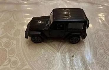 pive set: Qara rəngli metal oyuncaq off-road jeep modeli - Korpus: metal gövdə — 2