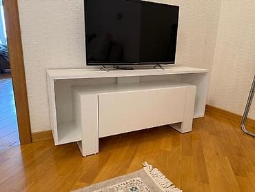 tv altığı: Düz TV altlığı, Polkalı, Laminat — 2