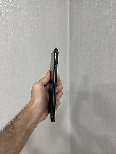 Elektronika: IPhone 11 Pro Max, Space Gray — 2