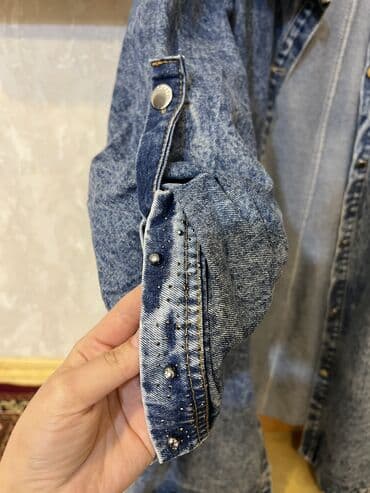 qadin ucun jaketler: Uzun denim pencək/kardiqan - Material: qalın denim (açıq-tünd yuyulma — 2