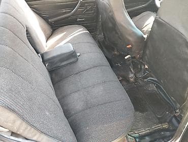 ford 8 1: VAZ (LADA) 2106: 1.6 l | 1991 il 360 km Sedan — 6