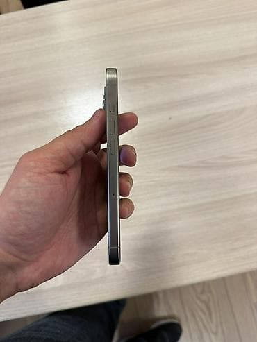 ıphone: IPhone 15 Pro, 128 GB, Natural Titanium, Face ID — 8