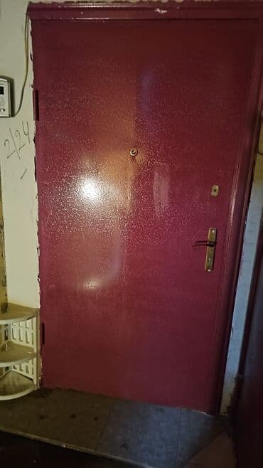 işlənmiş dəmir qapilar: Material: qalın metal lövhə, möhkəm metal karkas - Rəng: tünd — 2