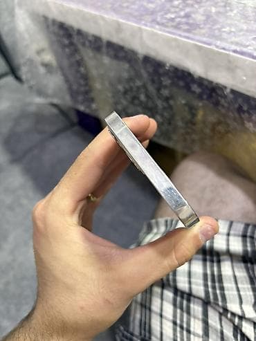 iphone 6 es plus: IPhone 12 Pro, 128 GB, Gümüşü, Simsiz şarj, Face ID, Sənədlərlə — 10
