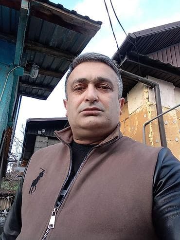 Digər kişi geyimləri: Salam gecə smeninə oxrannik (gözətci) işi axtarıram.restoran və — 1