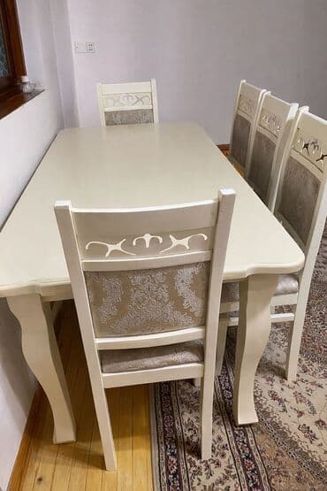 Daewoo: Xanim🥰⁴⁴⁴⁶ 8 nəfərlik masa dəstidir. 8 stul 1 stoldu. Qırıq sökük — 1