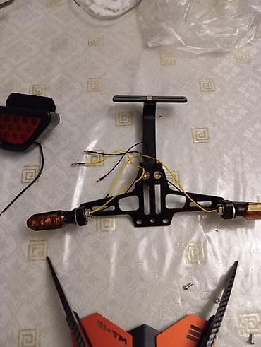 minsk moped: Motosiklet üçün aksesuar dəsti Tərkib: - LED arxa stop işığı (üçbucaq — 3