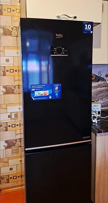 2 двери Beko Холодильник Продажа, цвет - Черный at lalafo.az 2 двери Beko Холодильник Продажа, цвет - Черный