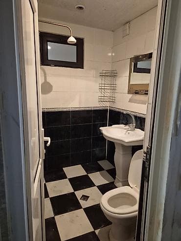 ucuz kiraye evler bakida: Humanitar kollecin arxası 5mərtəbə binanın 2ci mərtəbəsi 1otaqlı — 6