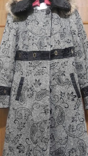 qadınlar üçün təbii dublyonkalar: Palto yeni kimidi yaxsi veziyyetdedi. hec bir problemi yoxdu.az — 1