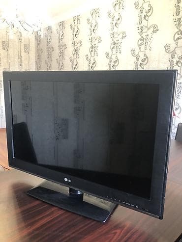 Televizor LG LCD 32" — 1