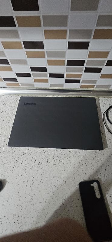 Planşetlər: Lenovo noutbuk - Prosessor: Intel Core i3, 7-ci nəsil (stiker — 3