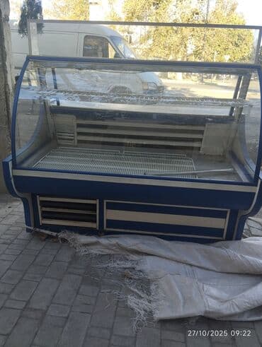 soyuducu niyə soyutmur: Soyuduculu vitrin – mağaza, şirniyyat, ətlər və hazır yeməklərin — 3