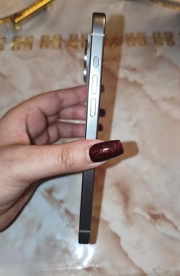 iphone 11 pro max: IPhone 15 Pro Max, 256 GB, Ağ, Face ID — 5