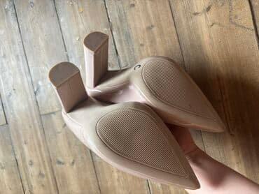 Toy paltarları və aksesuarları: Tuflilər, Ölçü: 36, rəng - Bej, Yeni — 3