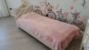 двухъярусная кровать для детей: Для девочки, Б/у, Кровать, Без подьемного механизма, С матрасом, Без выдвижных ящиков — 1
