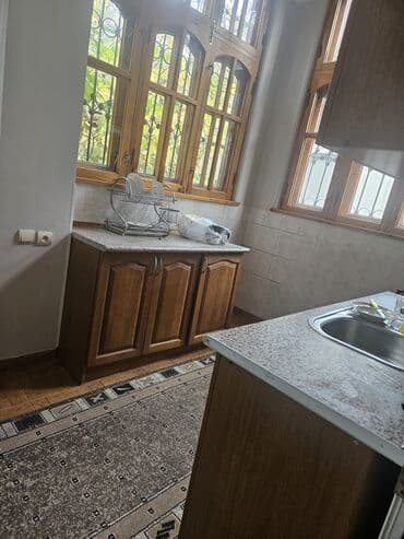 kirayə bakıxanov: Geniş planlı mənzil – klassik üslubda, hündür tavanlı və işıqlı — 8