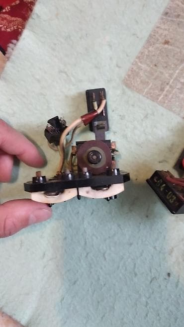 golf 4 fara: Elektromaqnit rele blokları (2 ədəd) xaledenik cerxski — 4