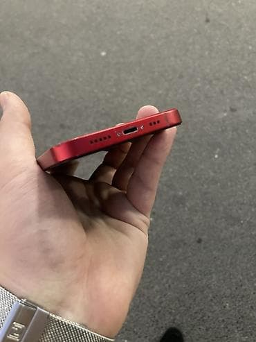 iphone 7 plas: IPhone 13, Qırmızı — 3