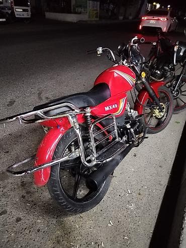 disk r20: Motosiklet – MX49, qırmızı rəng Xüsusiyyətlər: - Model üzərində — 1