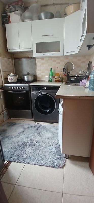 sumqayit 6 ci mikrorayon: Bakı, 6-cı mikrorayon, 1 otaqlı, Köhnə tikili, m. Nəsimi, 36 kv. m — 3