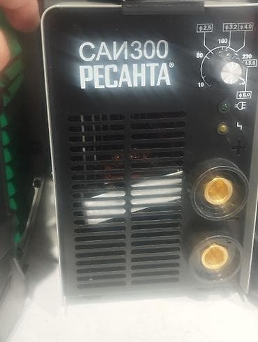 qaynağ: Resanta САИ 300 — inverter tipli qaynaq aparatı Xüsusiyyətlər: - — 1