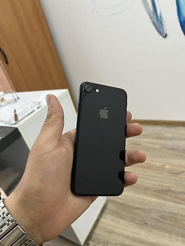 sirin pambiq aparati: IPhone 7, Qara, Barmaq izi — 2