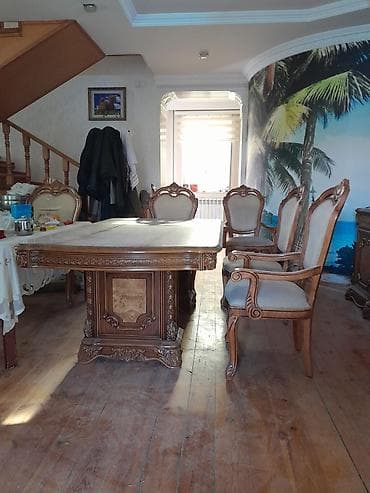 геймерский стол: Стол и стулья — 3