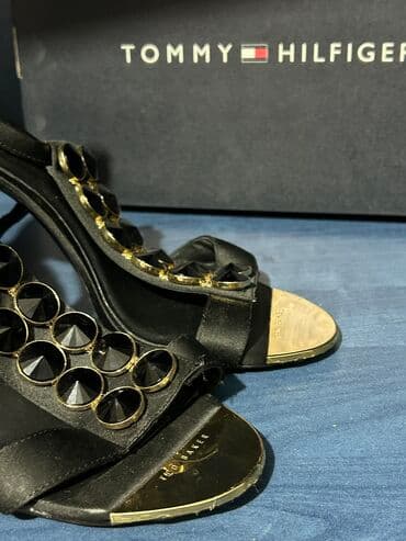 Basanoşka və səndəllər: Ölçü: 38, rəng - Qara, İşlənmiş — 4