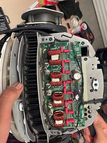 pitiminutka temiri: SET4UP – səhnə, klub, restoran, otel və tədbir məkanları üçün işıq — 3