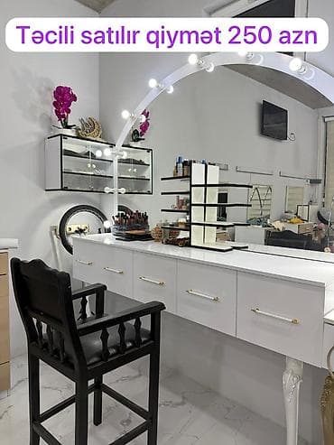 Salon guzgusu +divardaki şkaf+manikur stolu 250 azn.unvan xirdalan lalafo.az -da Salon guzgusu +divardaki şkaf+manikur stolu 250 azn.unvan xirdalan