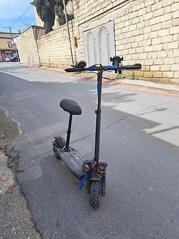 Elektrik nəqliyyatı: Elektrik skuter – güclü ön işıqlar və oturacaqla - Ön tərəfdə qoşa — 1