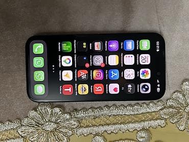 infinix smart 9 128: IPhone 16, Qara, Face ID — 2