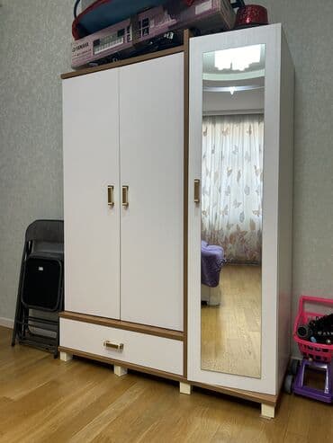 Yağmur Mebeldən 2800 AZN alınıb Çarpayı sandıqlıdır Yaxşı