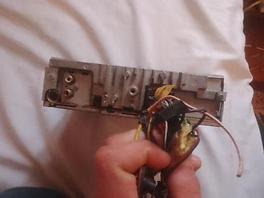 iphone kiredit: Maqnitol, Pioneer, AUX — 3