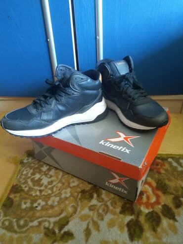 Səndəl və şəp-şüplər: FLO mağazasından alınmış Kinetix firmasının oğlan üçün 39 razmer haki — 1