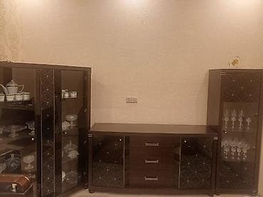 parda: Mebel dəsti – qonaq otağı və yataq otağı üçün Tərkib: - Qonaq otağı — 5