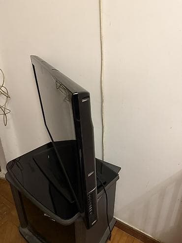 samsung a30s ekran: Televizor LG LCD FHD (1920x1080) — 2