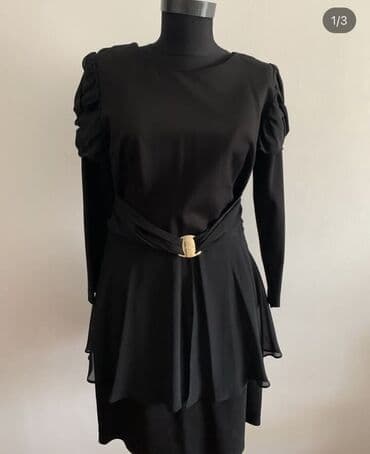 mini yubkalar: ...................................................................... — 1