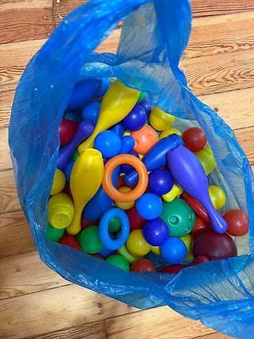 oyuncaq niva: Satilir — 3