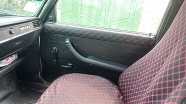 диски на авто ваз 2110 родные: VAZ 2107, ağ rəng, sedan kuzov. Xüsusiyyətlər: - 4 qapı, 5 yerlik — 10